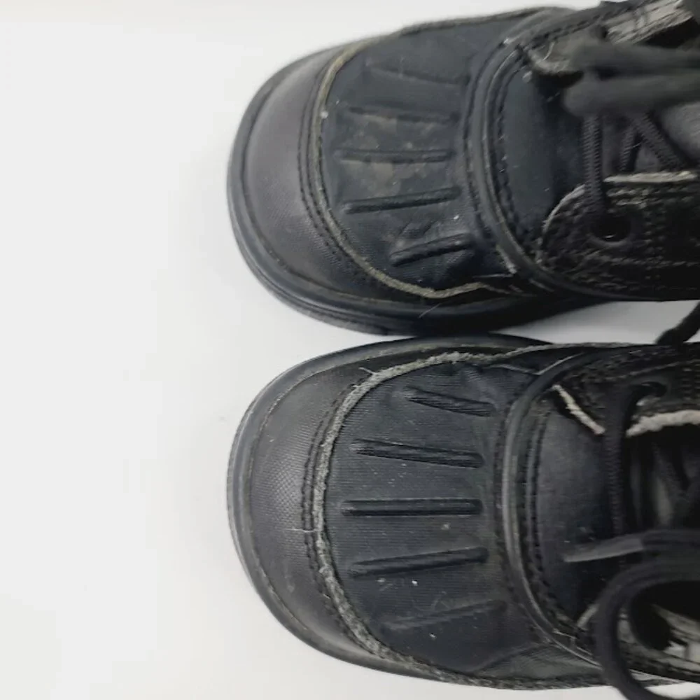 Nike‎ Boy's Triple Black Woodside 2 524873-001 Mid-Top Sneaker Size 12C